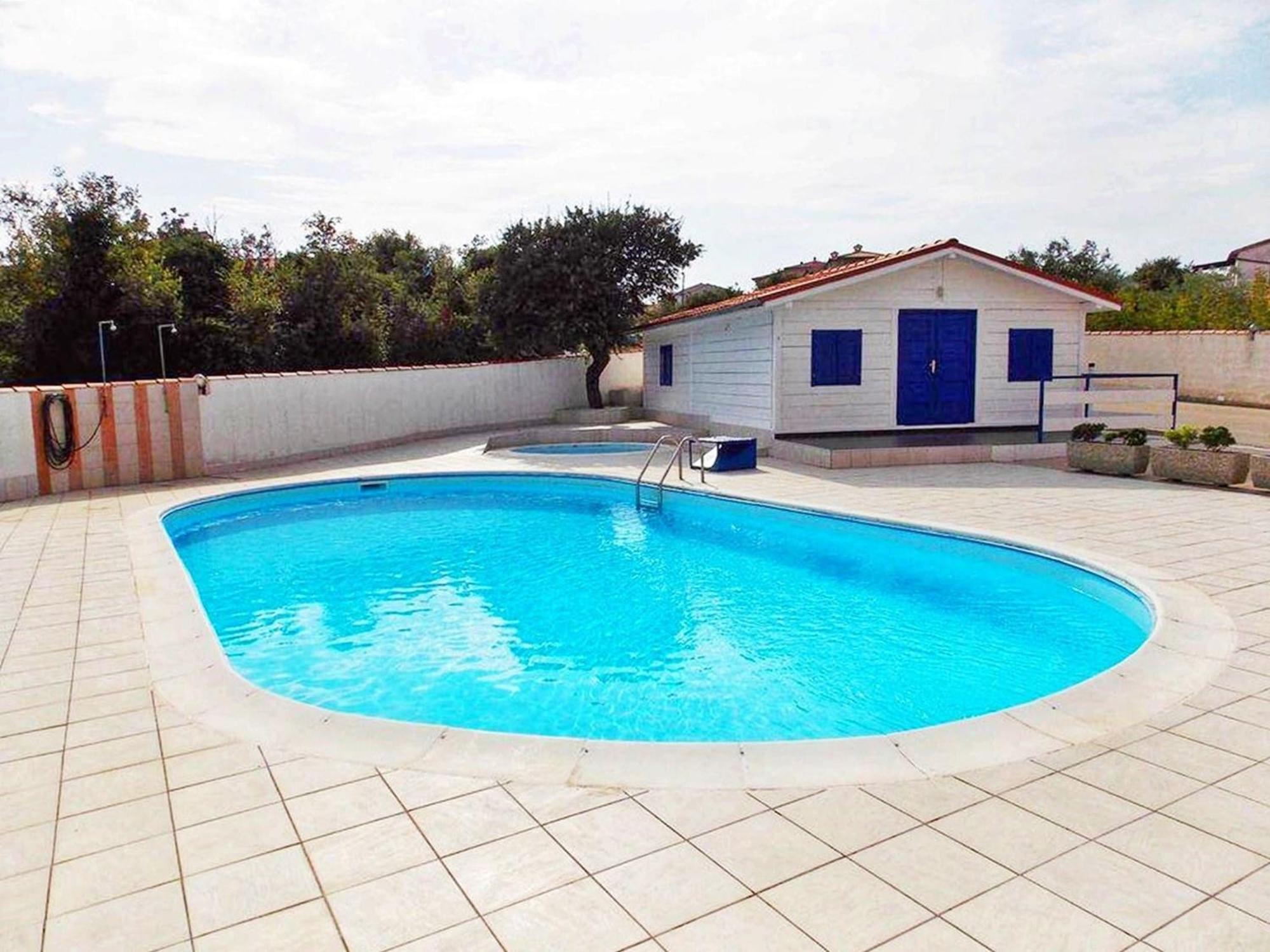 Apartment Buneta With Relaxing Outdoor Area Ližnjan Exterior foto