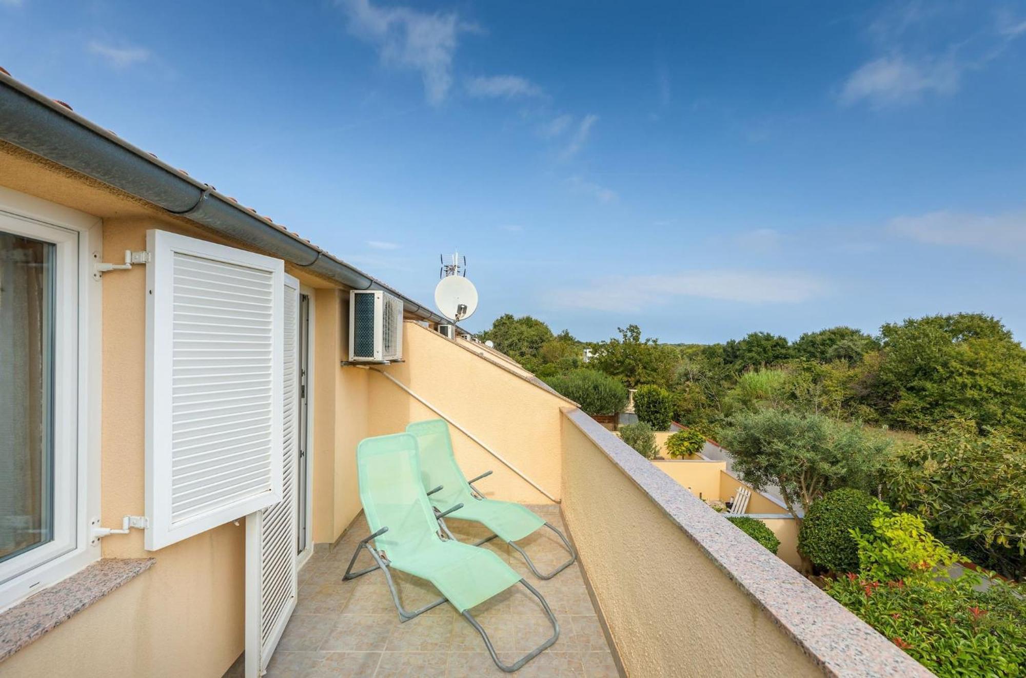 Apartment Buneta With Relaxing Outdoor Area Ližnjan Exterior foto